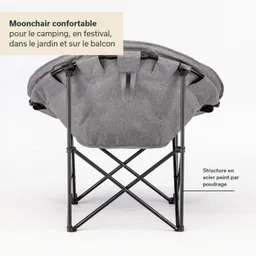 Grauer klappbarer Sessel mit gepolsterter Sitzfläche und schwarzem Metallgestell. Rückansicht des Stuhls.