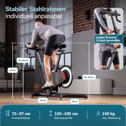 Fitnessbike mit stabilen Stahlrahmen. Maße und Anpassungsmöglichkeiten sind eingezeichnet. Helle Umgebung mit Fenstern.