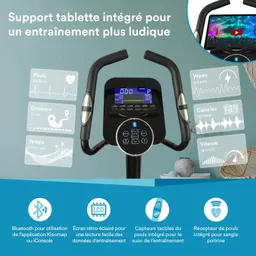 Anzeige eines Geräts mit integrierter Tablet-Halterung. Steuerungselemente und Bildschirm zur Anzeige von Trainingsdaten.