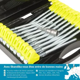 Werkzeugset mit Schrauben in einer Halterung, metallische Schrauben und ein Aufsatz sichtbar, bunte Distanzhalter.