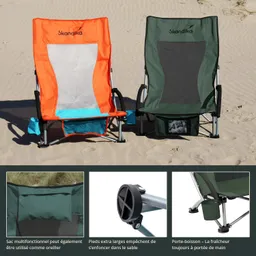 Zwei Klappstühle in orange und grün stehen auf sandigem Boden. Unter verschiedenen Bildern sind Merkmale der Stühle abgebildet.