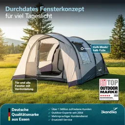 Zelt mit Mesh- und Folienfenstern auf einer Wiese, umgeben von Bäumen. Text und Logo sind sichtbar.