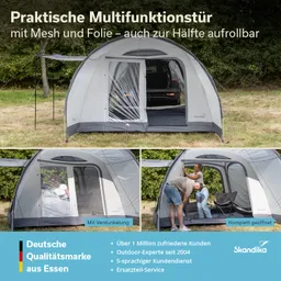 Multifunktionstür für ein Zelt, offen mit Mesh und Folie. Sichtbare Personen im Zelt. Hintergrund mit Bäumen und Gras.