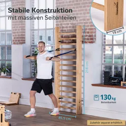 Fitnessgerät mit stabilen Seitenteilen aus Holz eine Person führt eine Übung mit Widerstandsbändern durch. Maße und Belastbarkeit angegeben.