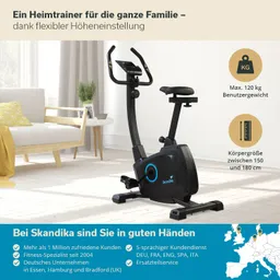 Ein Heimtrainer steht in einem hellen Raum neben einem Sofa. Der Trainer hat eine verstellbare Sitzhöhe. Informationen zur maximalen Benutzergewicht und Körpergrößen sind daneben abgebildet.