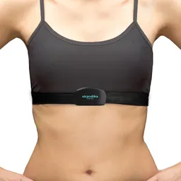 Ein schwarzer Sport-BH mit einem verbundenen Gerät in der Mitte, das „skandika Bluetooth“ zeigt.