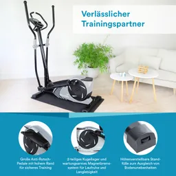 Ellipsentrainer mit rutschfesten Pedalen in einem hellen Raum. Im Hintergrund steht eine Pflanze und Tische.