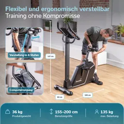 Fitnessgerät in einem modernen Raum. Eine Person passt die Höhe des Geräts an. Technische Details und Maße sind angegeben.