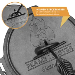 Grilldeckel aus Gusseisen mit einem integrierten Deckelheber und einem Logo mit Flammensymbol.
