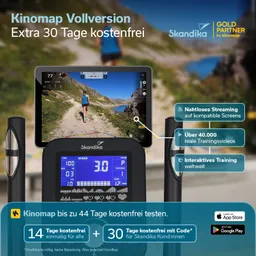 Das Bild zeigt ein Fitnessgerät mit einem Bildschirm, auf dem ein Laufvideo abgespielt wird. Darunter sind Informationen zu einem Trainingsprogramm von Skandika sowie zu einem kostenfreien Testangebot abgebildet.
