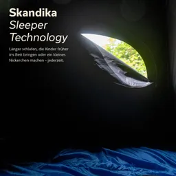 Dunkler Innenraum eines Zeltes mit einem Fenster und blauer Decke. Text informiert über "Sleeper Technology".