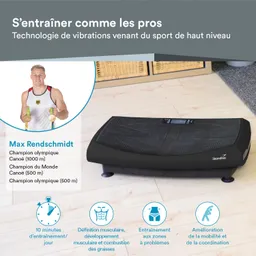 Vibrationsgerät in einem Raum mit Holzboden. Links steht ein Mann in Sportkleidung mit Medaillen. Textinformationen über Training.
