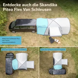 Schwarzes Fahrzeug mit angeschlossenem Zelt im Freien. Zelt hat zwei Segmente, eines blau und eines grau, sowie einen kleinen Tisch mit Getränken.