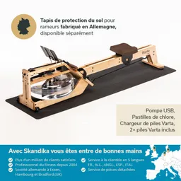Holz-Rudergerät mit einer klaren Wasserfüllung, auf einem schwarzen Unterlage. Textelemente beschreiben die Produkteigenschaften.