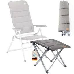 Sitzmöbel in Grau: ein Klappsessel, ein Hocker und eine gefaltete Kopfstütze. Am Hocker hängt ein Etikett mit max. 120 kg.