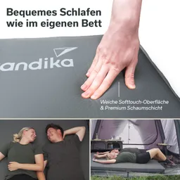 Schlafmatte mit der Aufschrift „andika“ und einer Hand, die die Oberfläche berührt. Unten zwei Personen liegen entspannt.