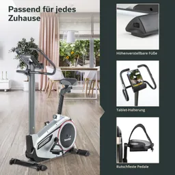 Fahrradtrainer in modernem Innenraum mit höhenverstellbaren Füßen, Tablet-Halterung und rutschfesten Pedalen.