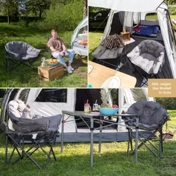Zelt im Freien mit zwei grauen Stühlen, einem Tisch und Obstschale. Person sitzt entspannt daneben.