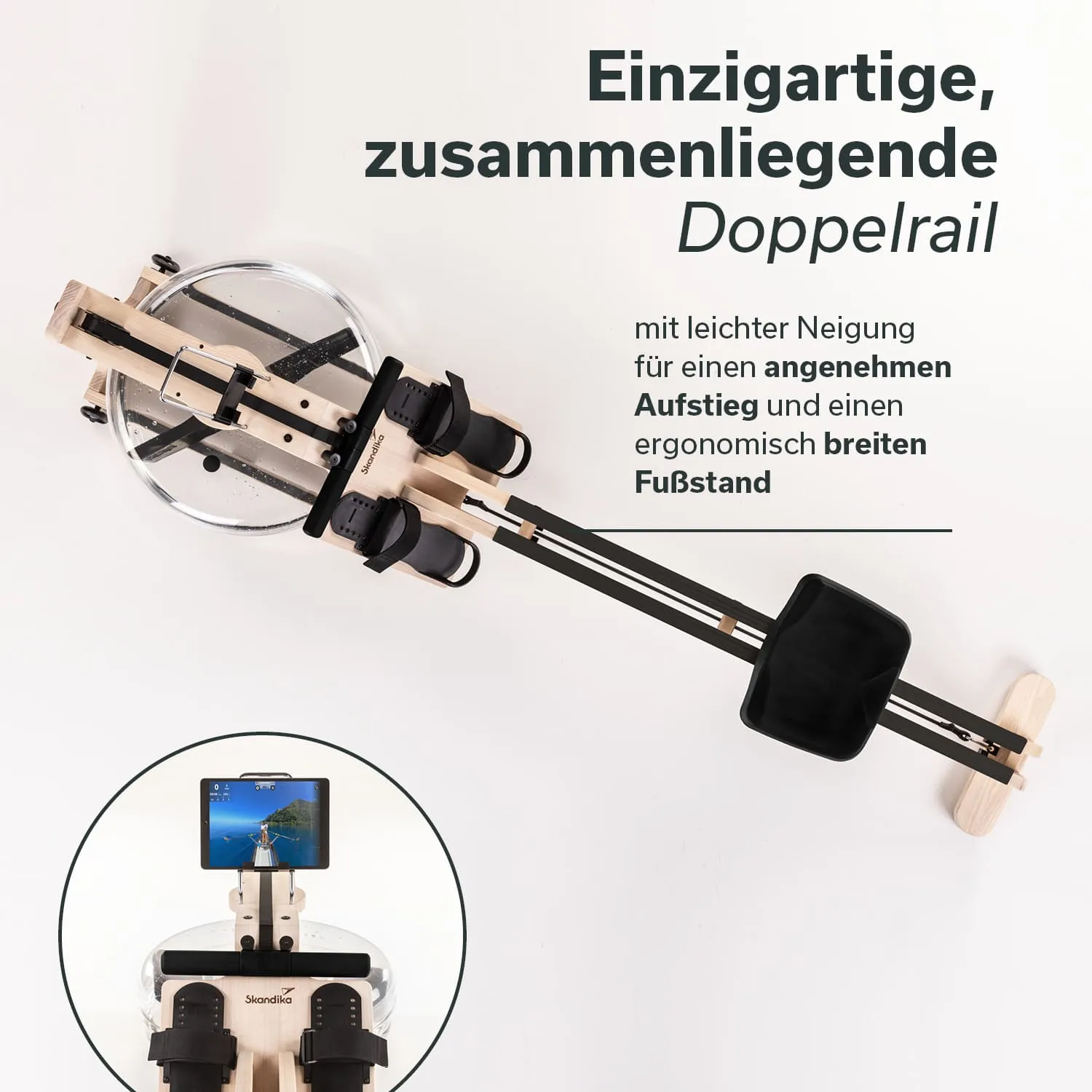Rudergerät aus Holz mit transparentem Wassertank und schwarzem Sitz. Bildschirmhalterung oben, zwei schwarze Fußstützen und verstellbare Widerstandszüge.