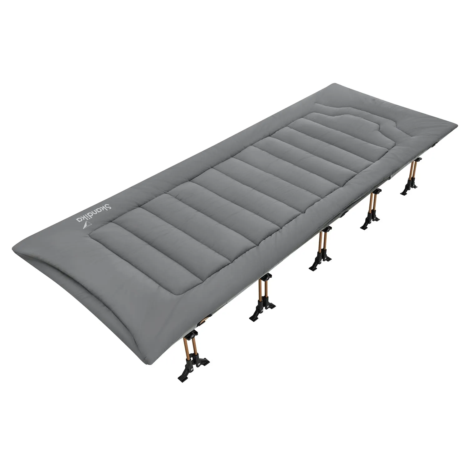 Liegematte in Grau mit Steppungen, auf Klappgestell. Geometrisches Design, geeignete Unterlage für Camping oder Outdoor.