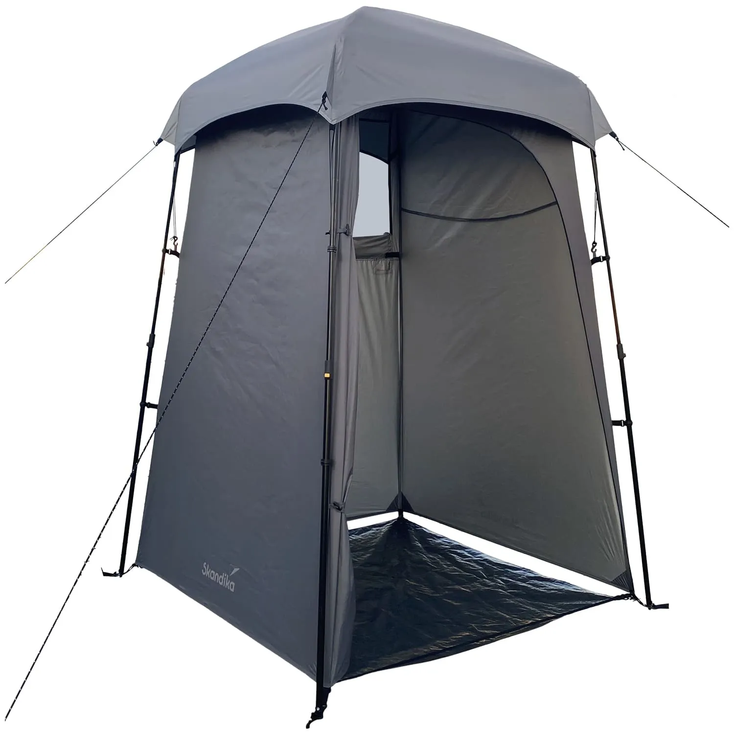 Graues Camping-Duschzelt mit offener Vorderseite, Stützstangen und Bodenfläche, auf weißem Hintergrund.