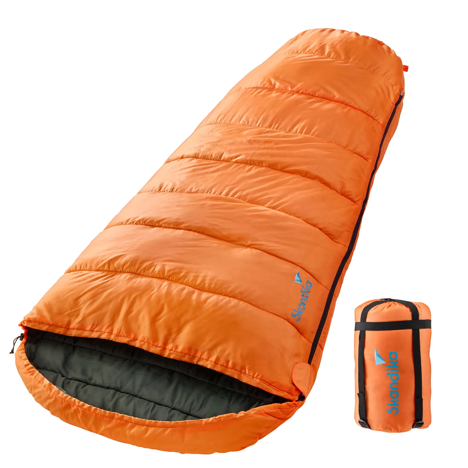 Oranger Schlafsack mit Reißverschluss und Innenfutter in Dunkelgrau, daneben verpackter Schlafsack in komprimierter Form.