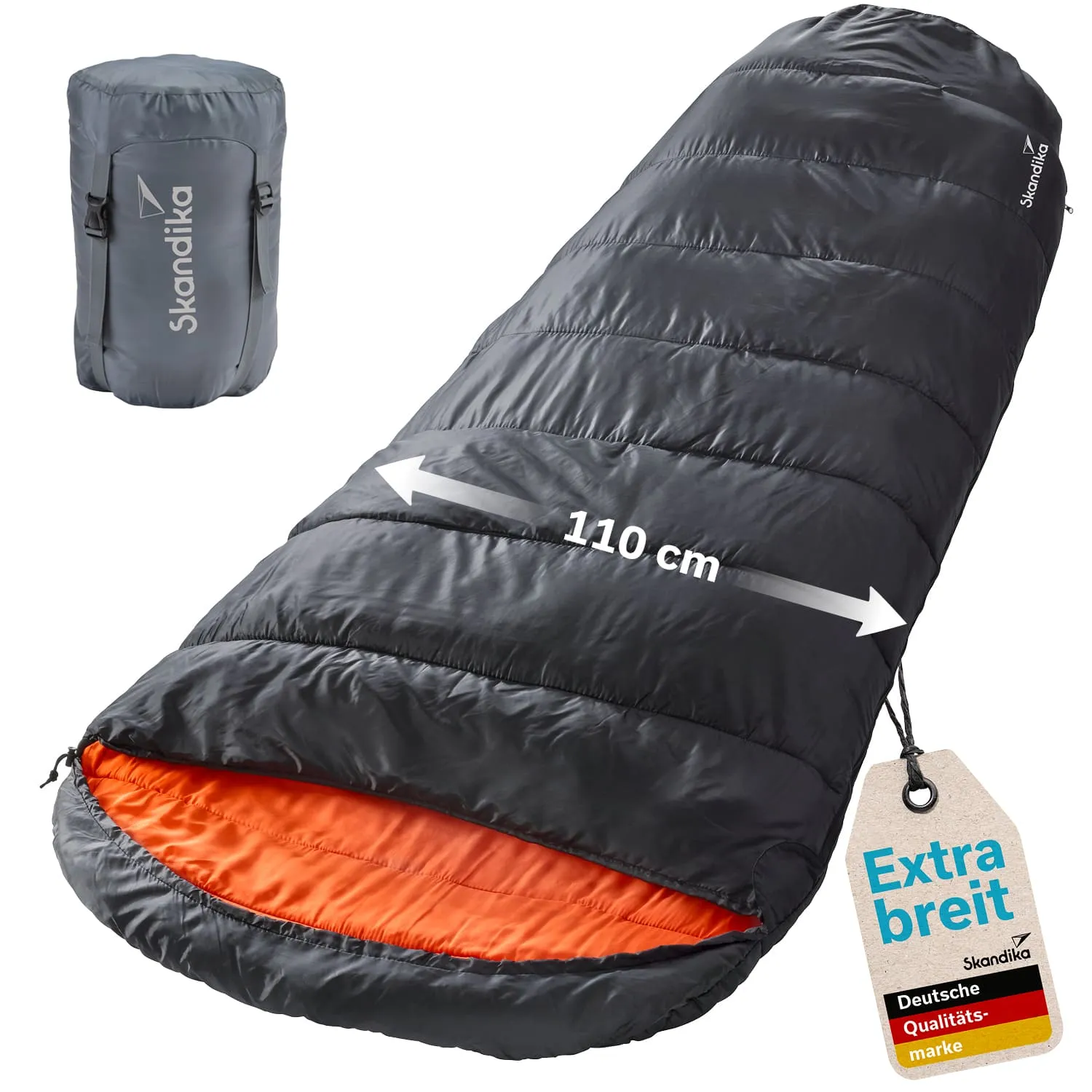 Schlafsack in Schwarz mit orangefarbener Innenseite und einem kompakten Packsack. Breite: 110 cm. Markenetikett erwähnt Qualität.