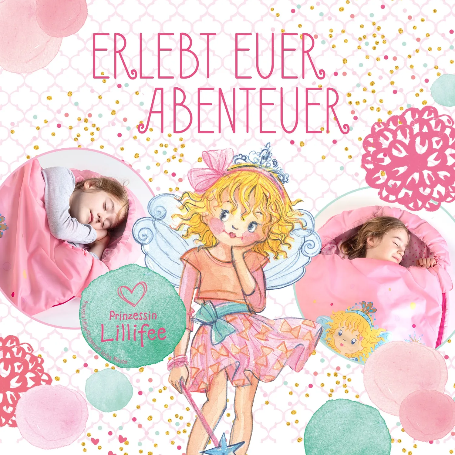 Zwei Schlafende in Schlafsäcken, umgeben von bunten, verspielten Elementen und einer Zeichnung einer Prinzessin mit Flügeln.