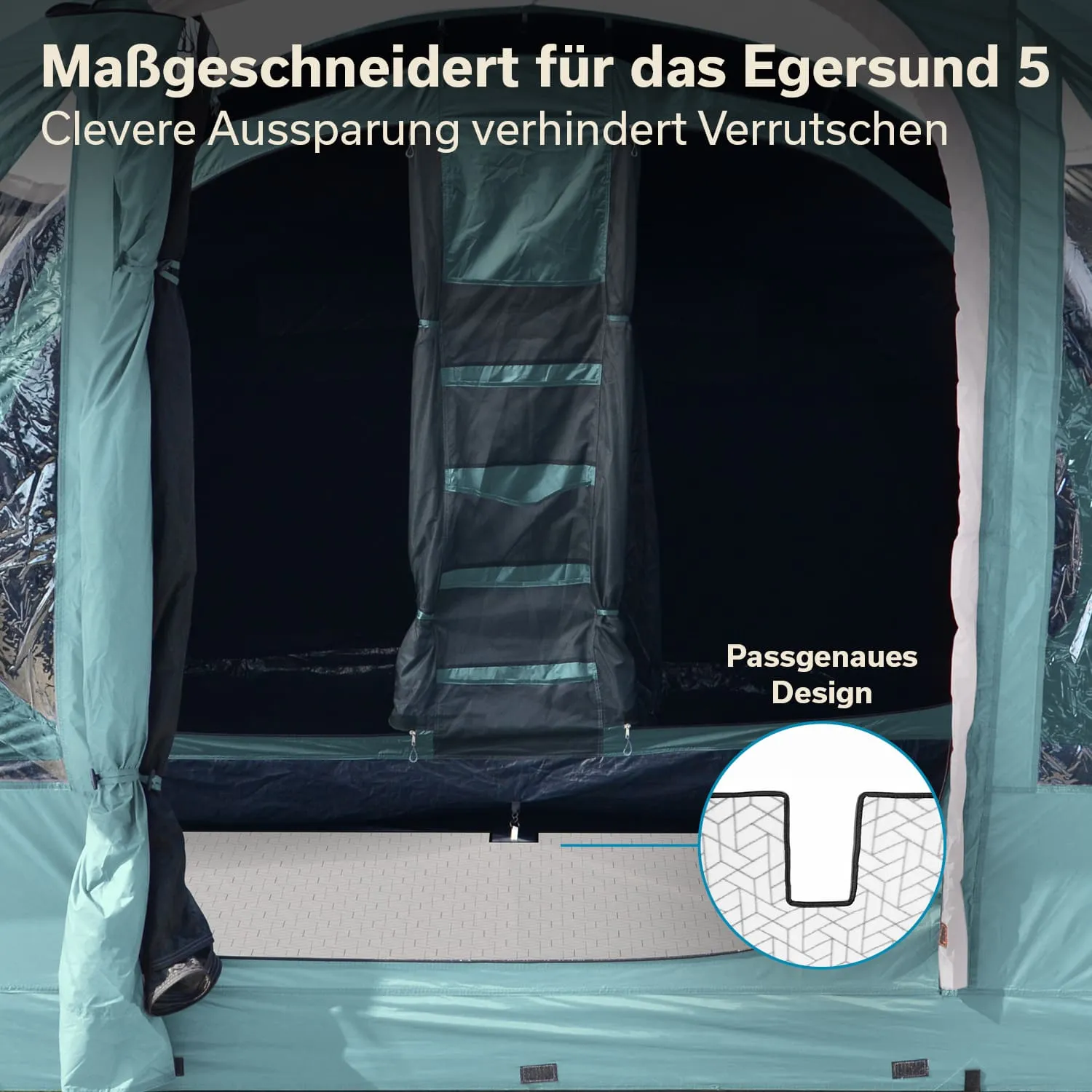 Zeltöffnung mit einer Treppe, die durch eine Aussparung gesichert ist. Sichtbares Innenzelt mit grauem Boden und texturierten Mustern.