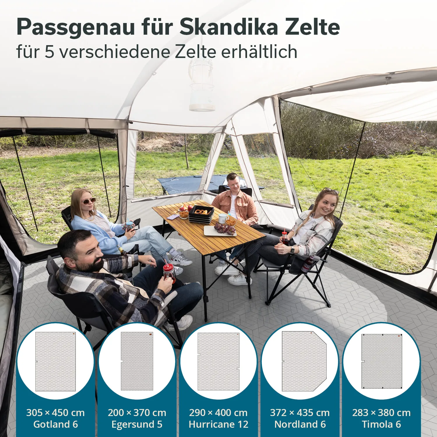 In einem Zelt sitzen vier Personen um einen Tisch, auf dem Snacks stehen. Im Hintergrund eine grüne Wiese. Fünf Zeltmodelle sind abgebildet.