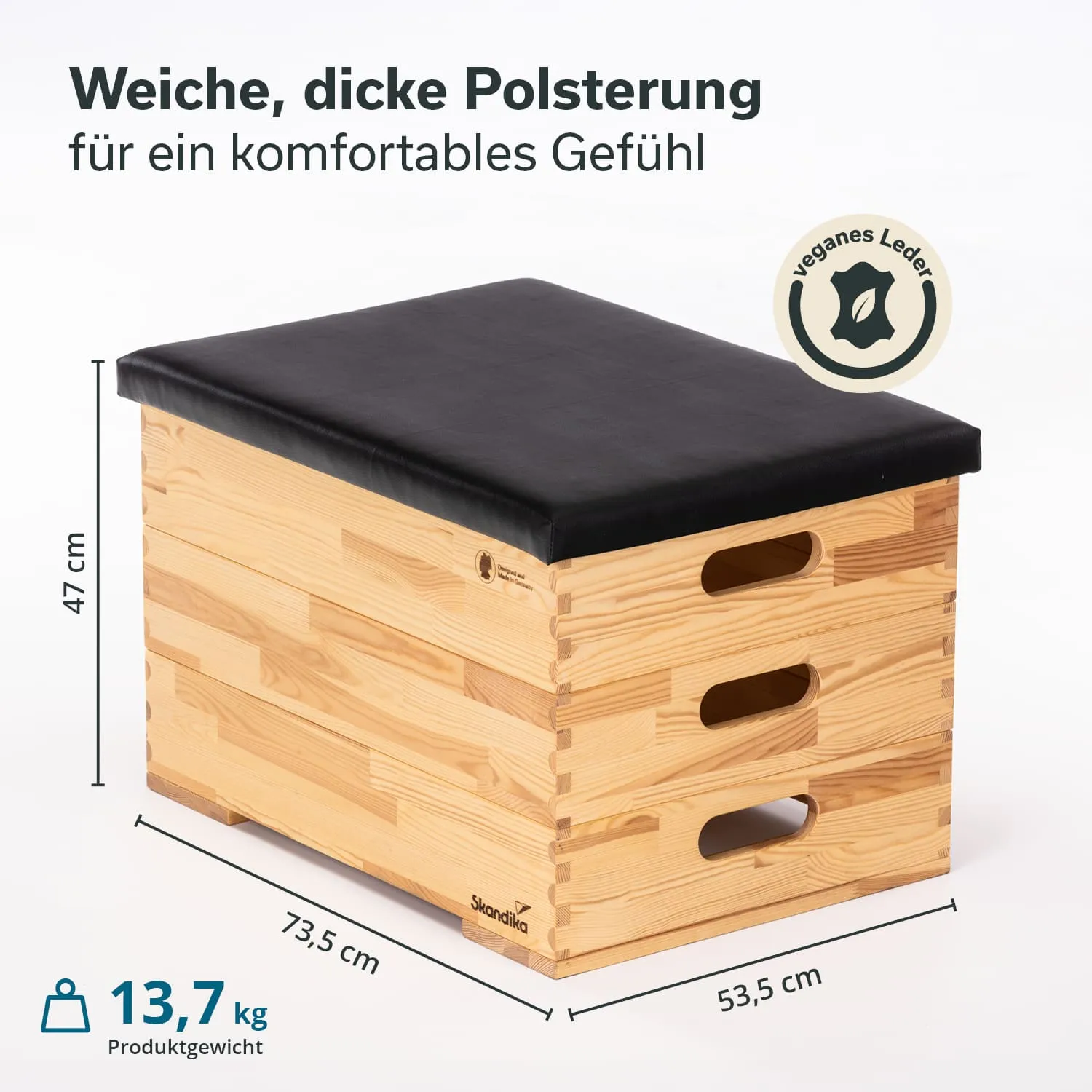 Holztruhe mit schwarzem, gepolstertem Deckel. Maße: 73,5 cm x 53,5 cm x 47 cm. Produktgewicht: 13,7 kg.