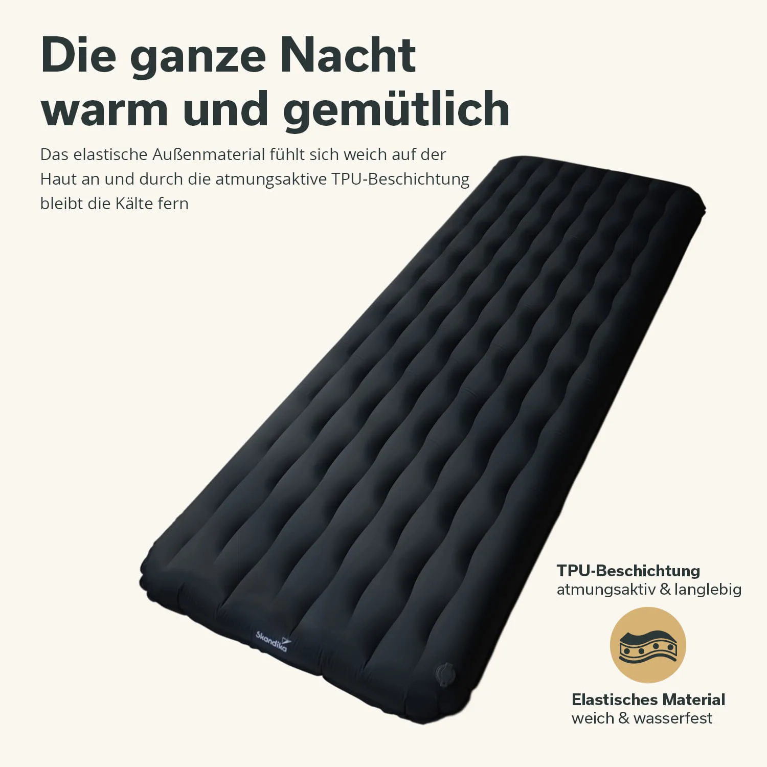 Schwarze, aufgeblasene Luftmatratze mit einer gesteppten Struktur, daneben Informationen zu Materialeigenschaften.