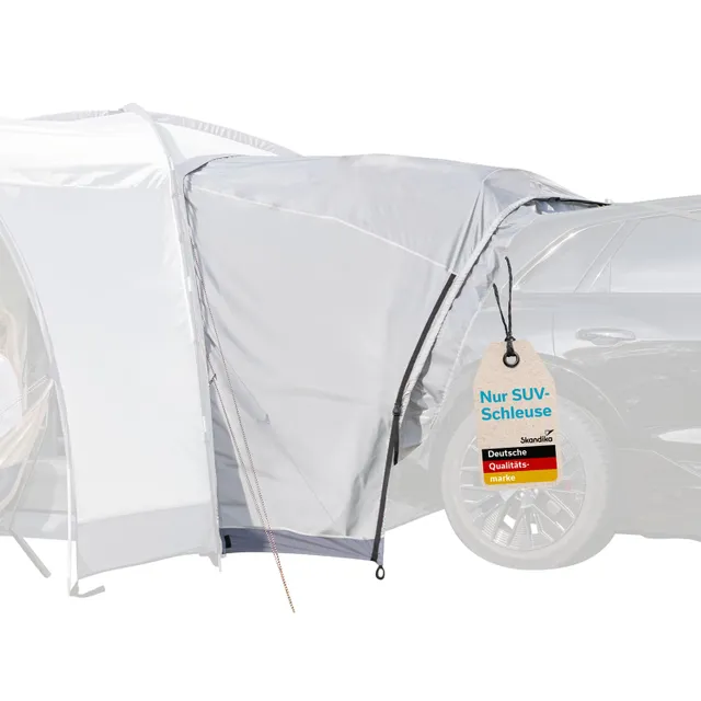 Zeltansicht mit grauem Material, das an ein Fahrzeug angebracht ist. Ein Etikett hängt mit Text zu SUV-Schleuse und Qualität.