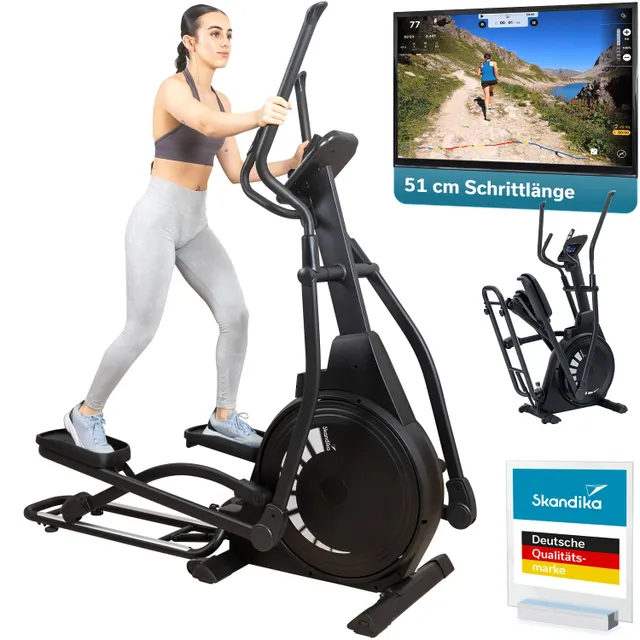 Eine Person trainiert auf einem schwarzen Ellipsentrainer. Im Hintergrund ist ein Bildschirm mit einer Laufansicht und Angaben zur Distanz zu sehen.