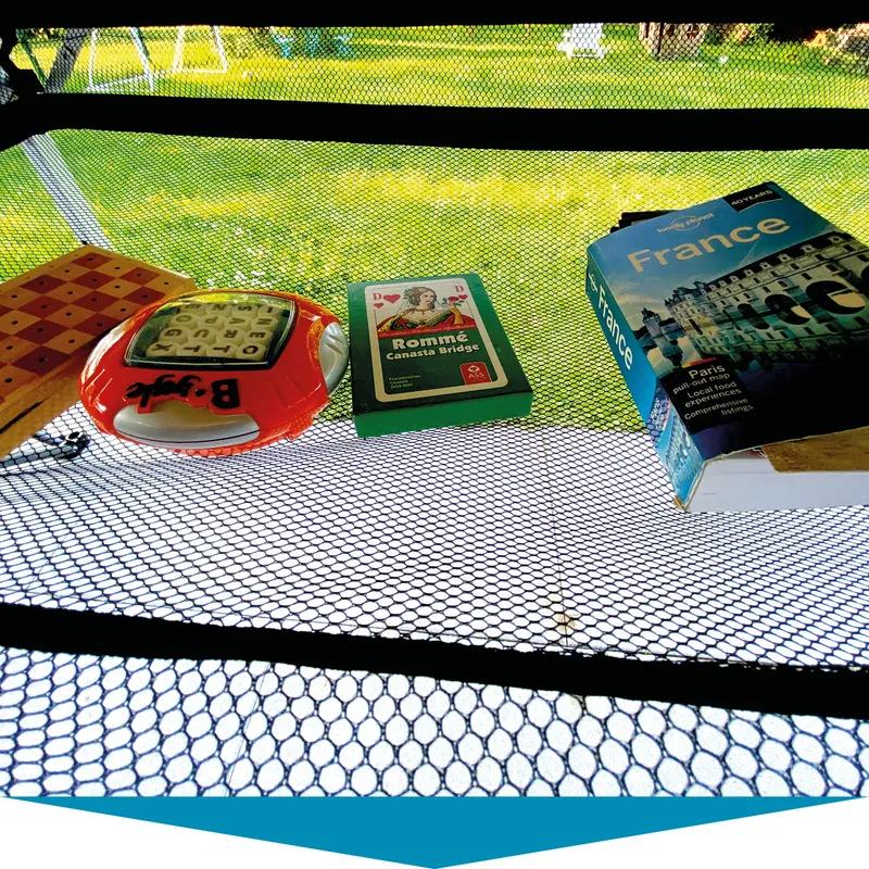 Table de camping multifonctionnelle